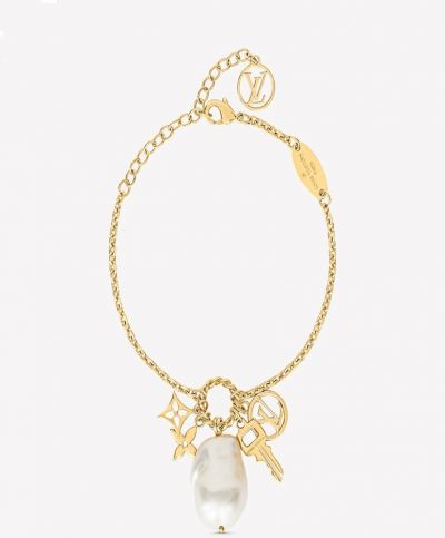 Louis Vuitton Roman Holidays Monogram Motif White Pearl & Key Dedants Women Yellow Gold Chain Bracelet