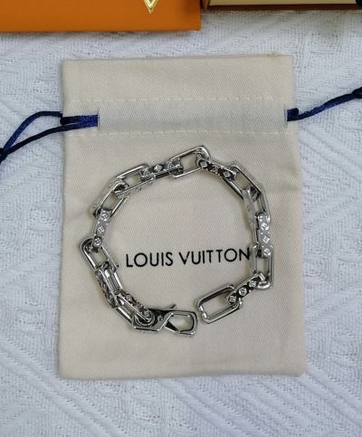 2022 Louis Vuitton New Quenched Bamboo Bracelet Men Chaine Monogram LV Steel Hip Hop Chain Bangle Online  