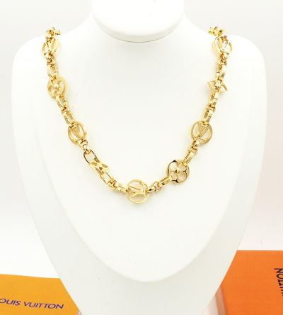 Copy Louis Vuitton Crazy In Lock Women's Yellow Gold Hollow-out Circular LV Logo & Rounded Sun Flower Chain Link Necklace M00371