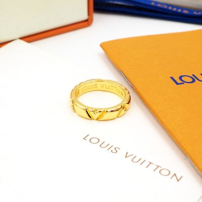  Louis Vuitton LV Volt Multi Groove Design V Decoration Ladies Yellow Gold Plated Wedding Ring Q9O63A