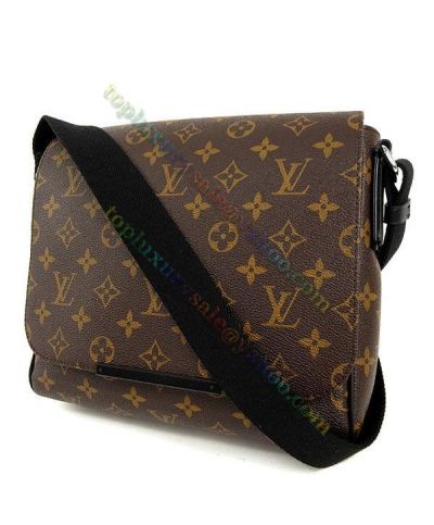  Louis Vuitton District Classic Monogram Printing Brown Canvas Flap Messenger Bag For Men 2022 Price List