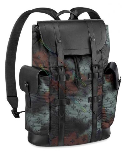 Louis Vuitton Mochila Christopher PM Black Canvas & Leather Belt Detail Flap Side Pocket Camouflage Backpack 2022 New